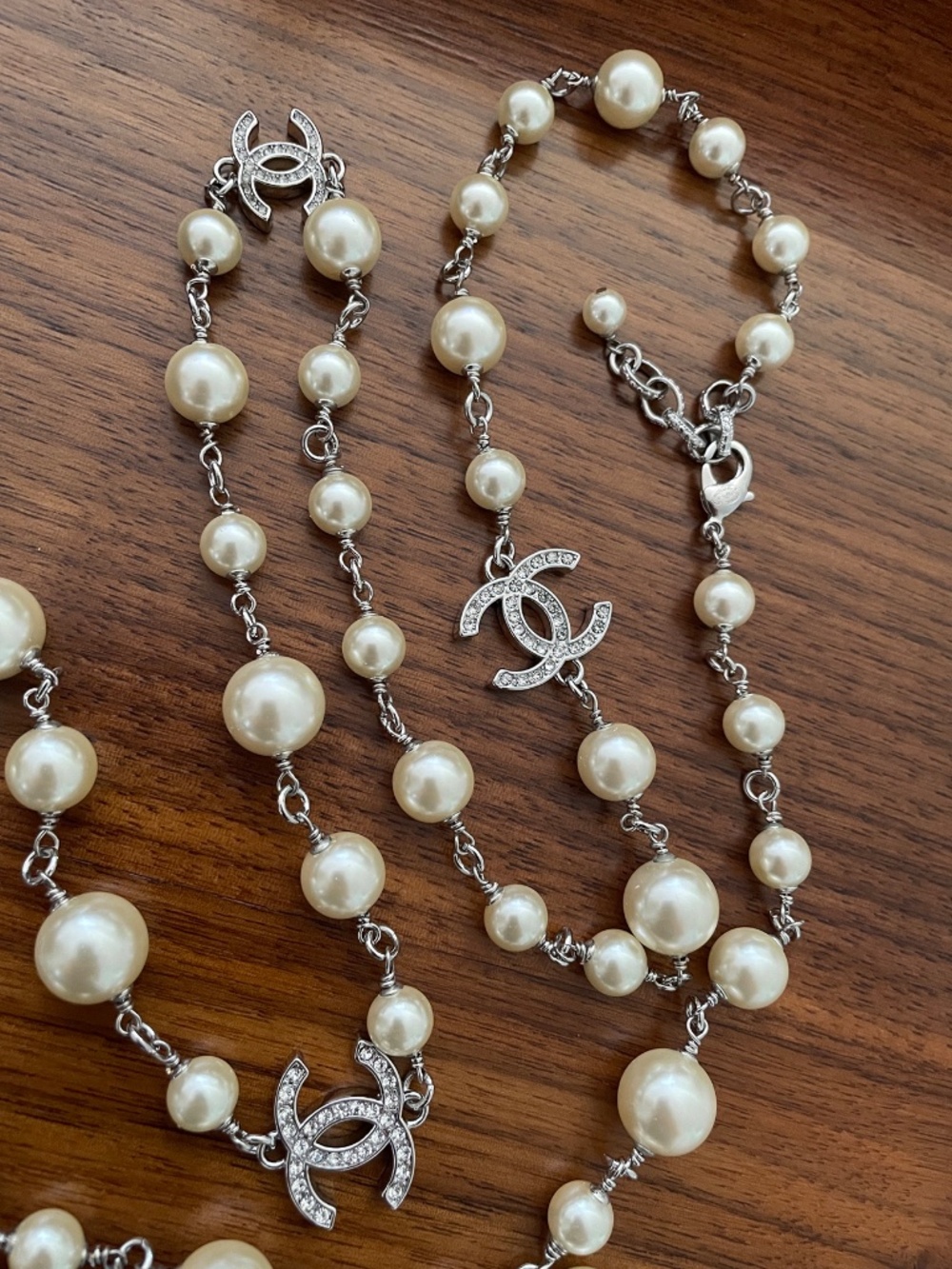 Chanel Long Pearl Necklace Silver Pearls & Crystals - Picture 6 of 11